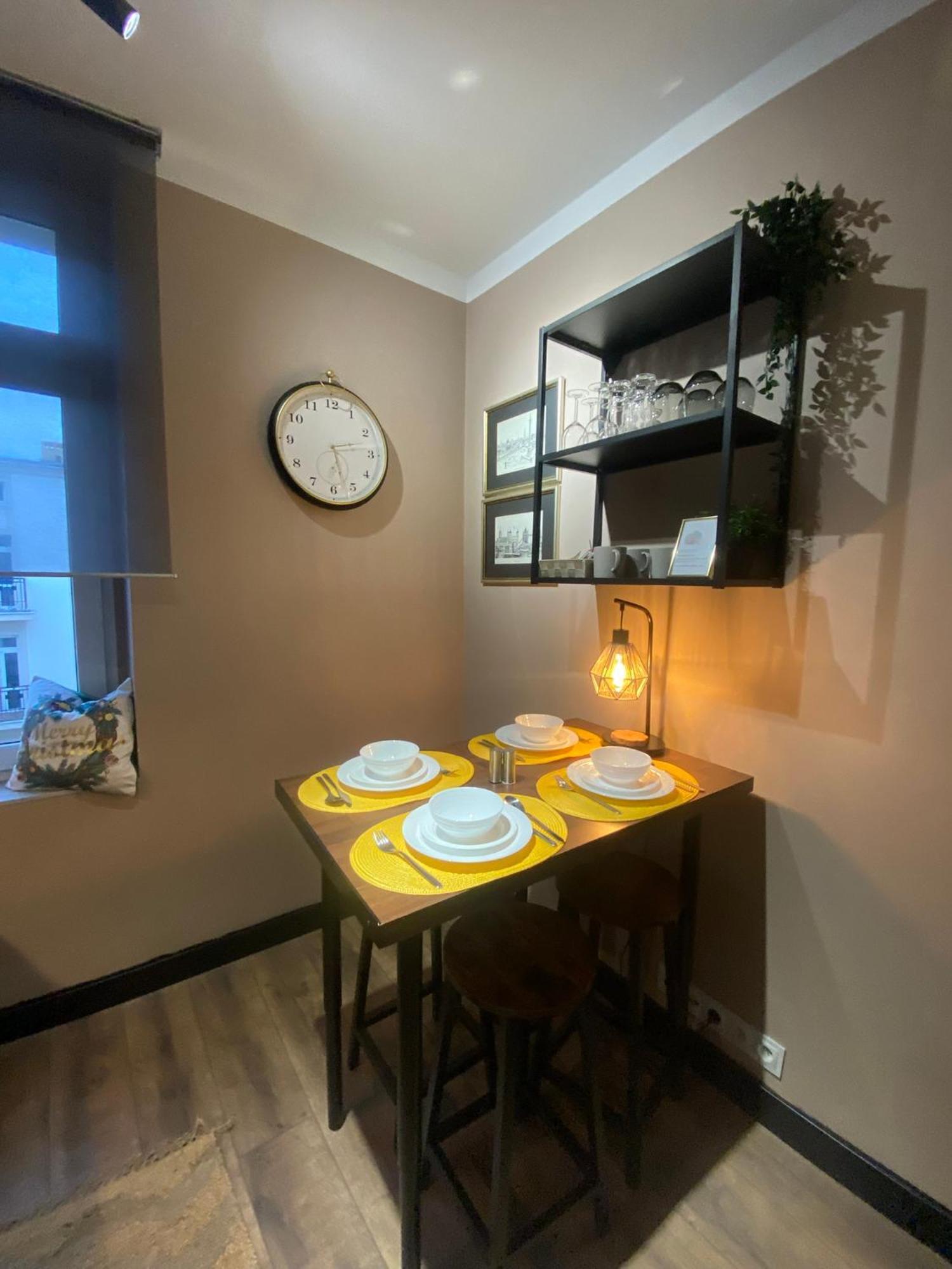 Polonia Residences 68- Locations Apartament